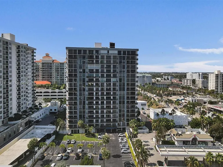 3031 N Ocean Blvd #1906 — Photo 19