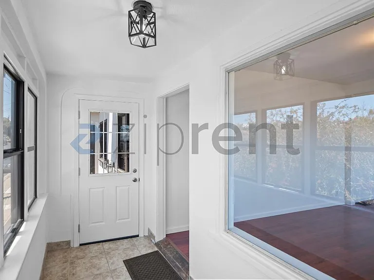 444 Lux Ave — Photo 20