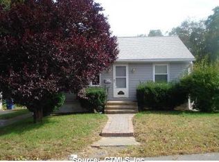 297 Geddes Ter, Waterbury, CT 06708