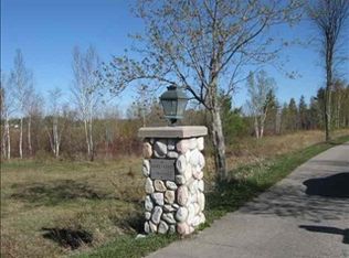 11450 Stonebridge Dr, Charlevoix, MI 49720
