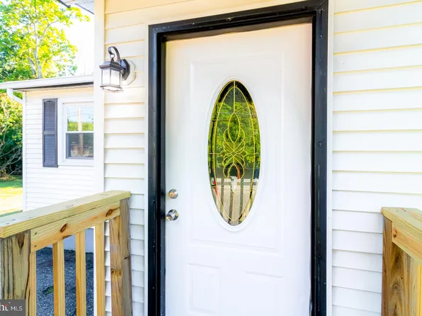 320 Fenwick Rd, Pilesgrove, NJ 08098