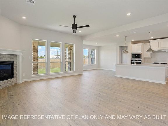 4th image of 4325 Erika Ct
