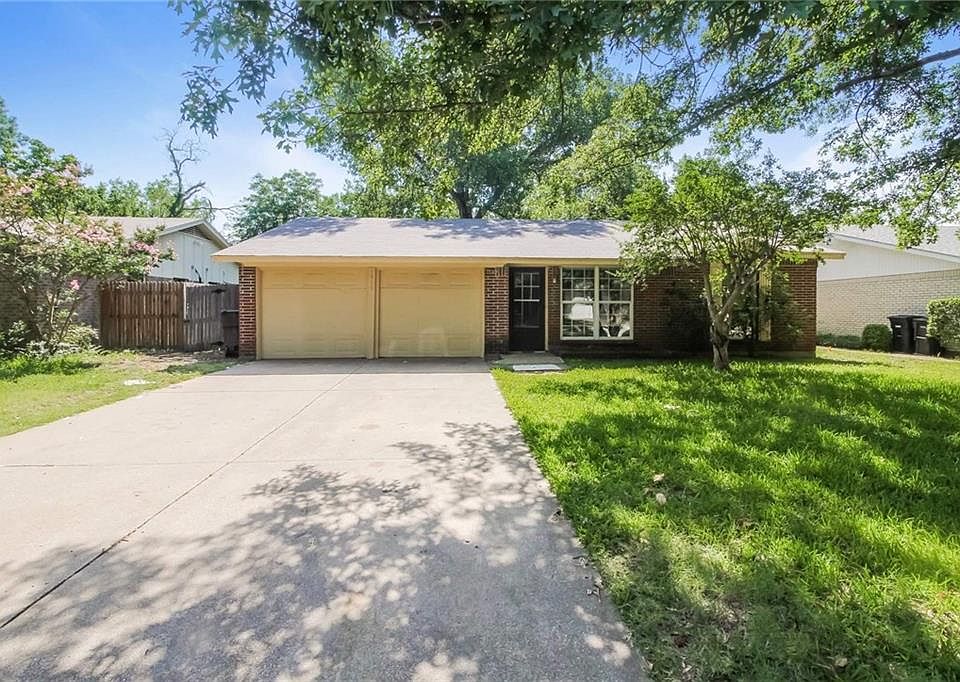 1st image of 1617 Barron Ln