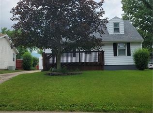 101 Phillips Dr, Decatur, IL 62521