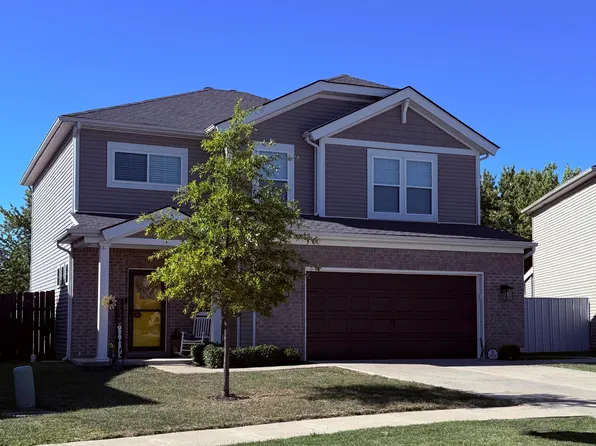 6522 Oak Village Dr, Louisville, KY 40228