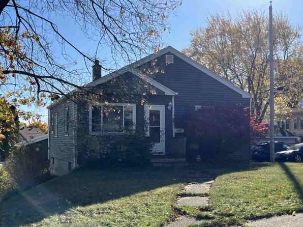 4608 Medina St, Duluth, MN 55807