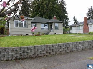 1416 E 2nd St, Port Angeles, WA 98362