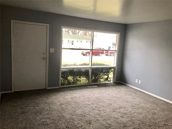 3rd image of 4723 N Kitley Ave