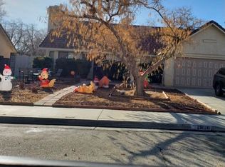 1908 Simsburry St, Palmdale, CA 93550