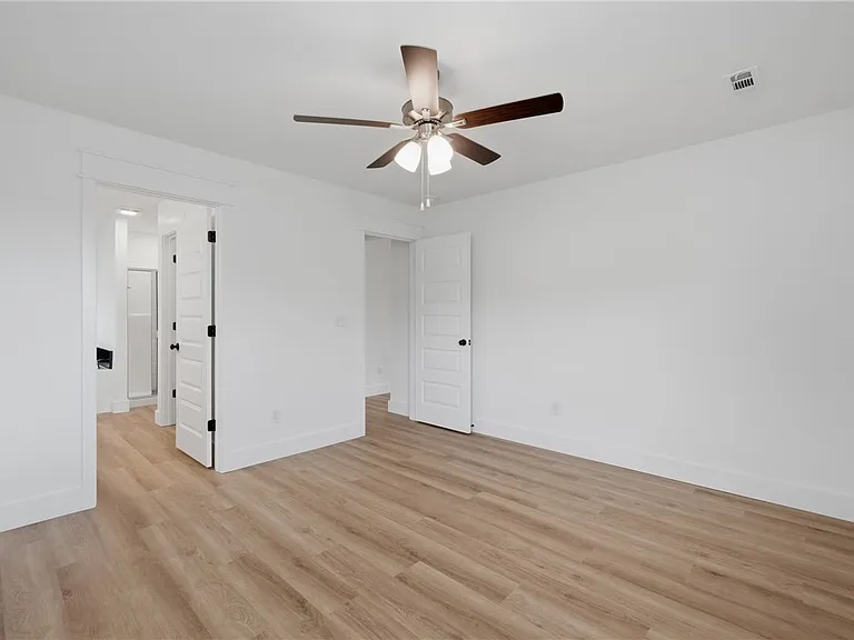 5089 Vista Ave — Photo 15