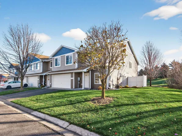 21113 S Clydesdale Curv, Forest Lake, MN 55025