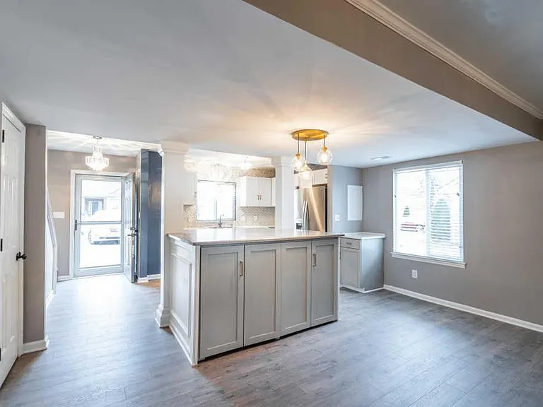 6413 Brookmead Cir — Photo 17