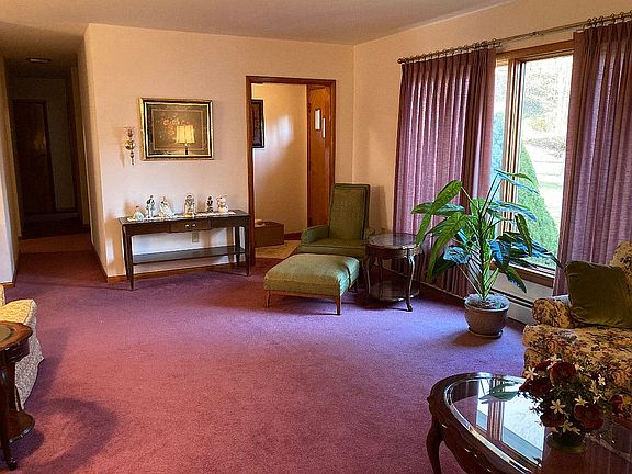 4th image of 107 Van Ettan Ave