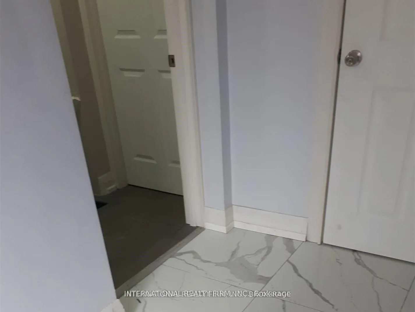 2 bed, $1,800 — Photo 3