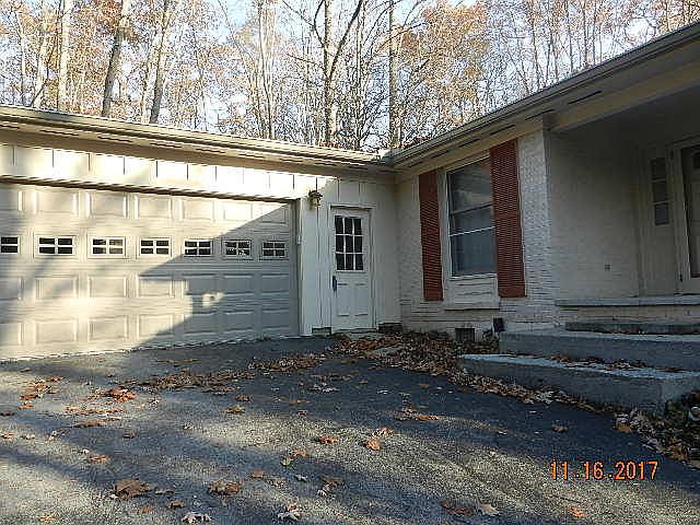 1st image of 1917 Westmoreland Dr