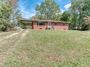 156 Chaseland Trl, Bristol, VA 24201