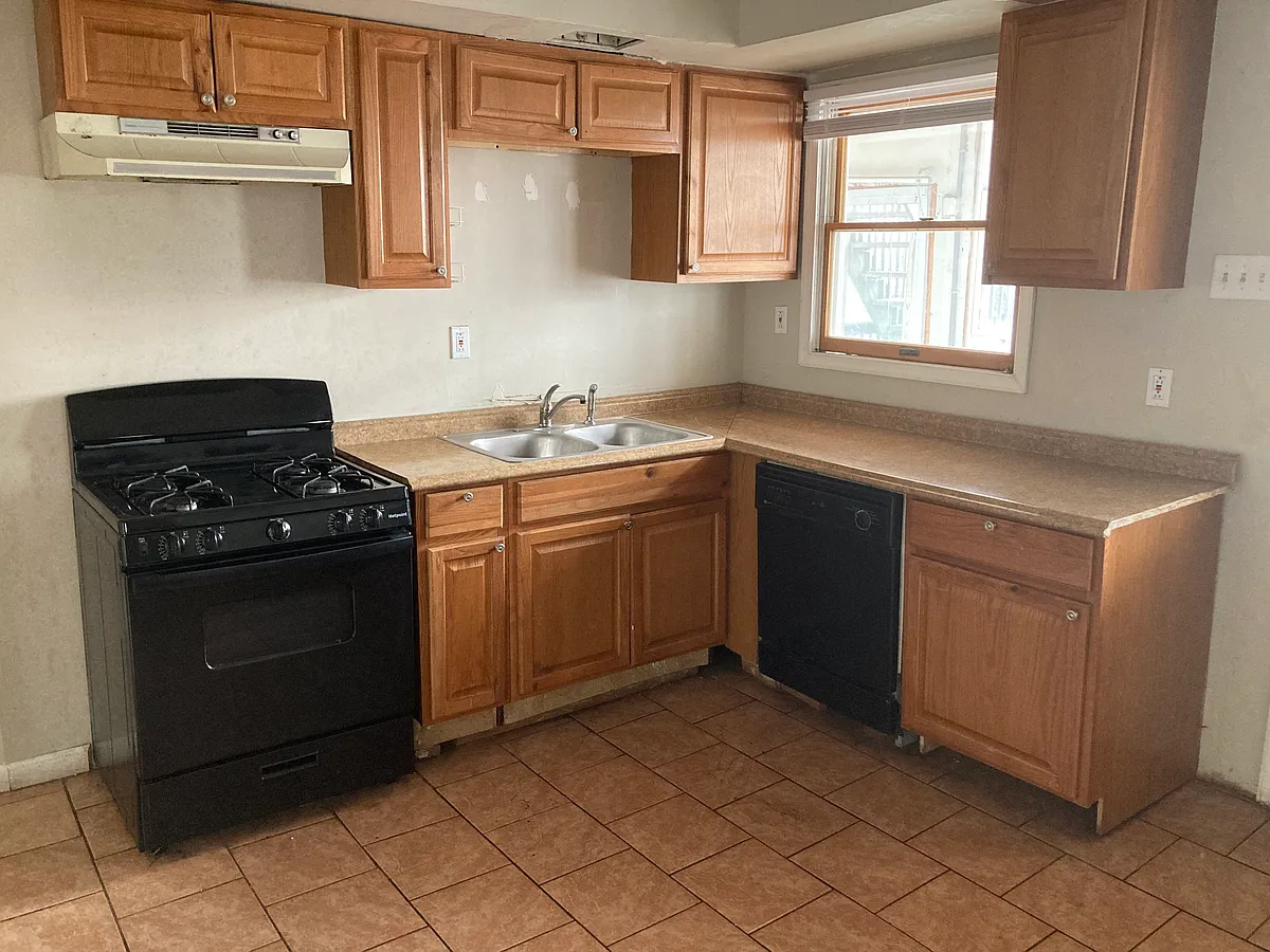 Building Photo - 1214-1216 Vine St #1214