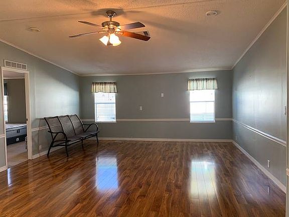 4th image of 7001 142nd Ave N #10
