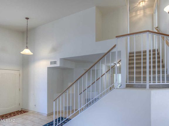 3rd image of 72 E Brookdale Way