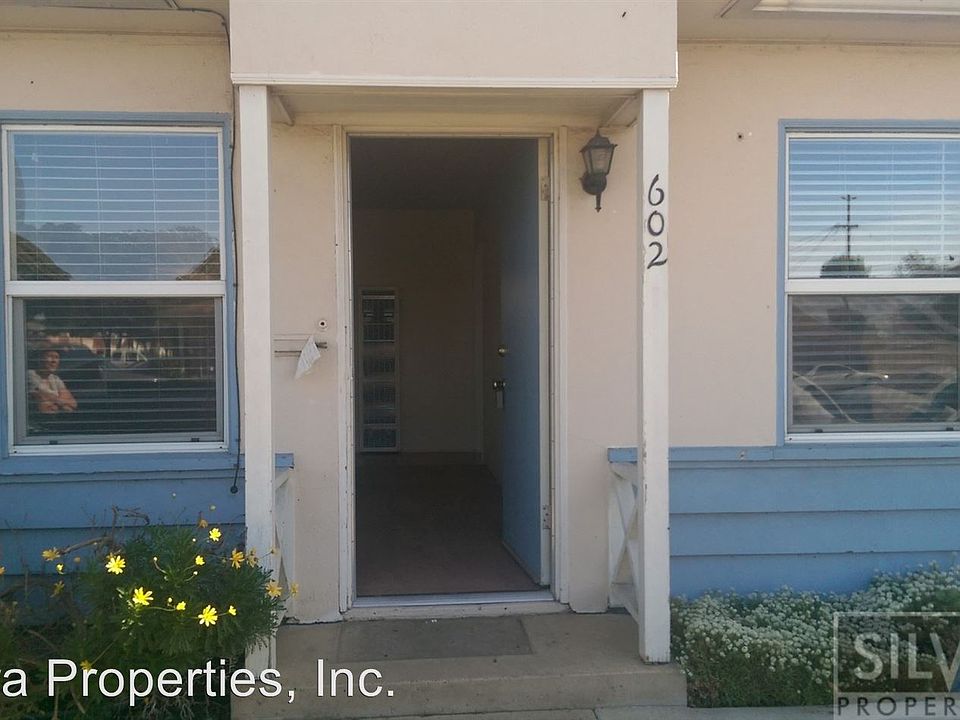 1st image of 602 S College Dr