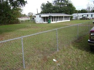 353 Oak Dr, Deland, FL 32724