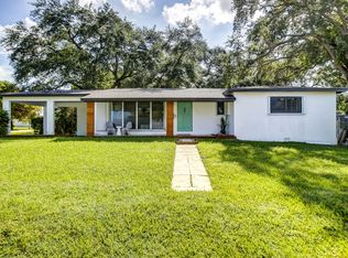 301 SW 4th Ter, Hallandale Beach, FL 33009