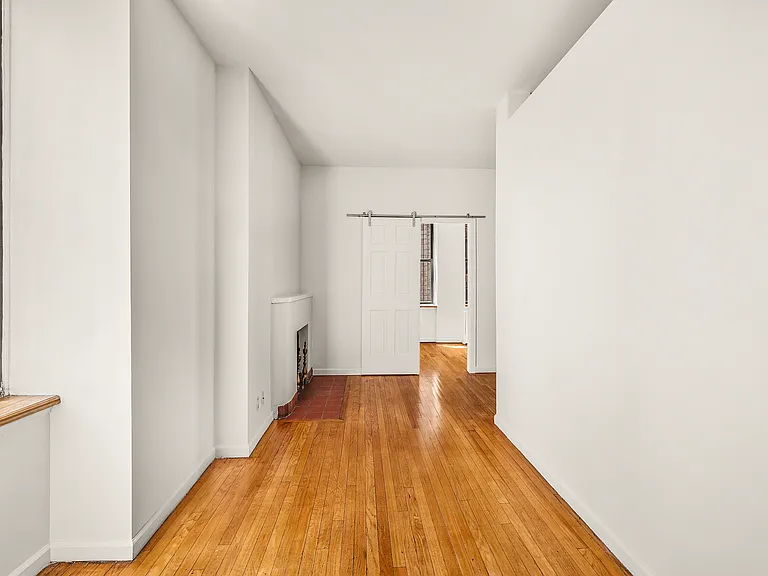 121 Madison Ave #11C — Photo 4