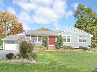 102 Windham Rd, Hillsdale, NJ 07642