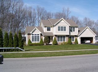 260 Red Spruce Ln, Rochester, NY 14616