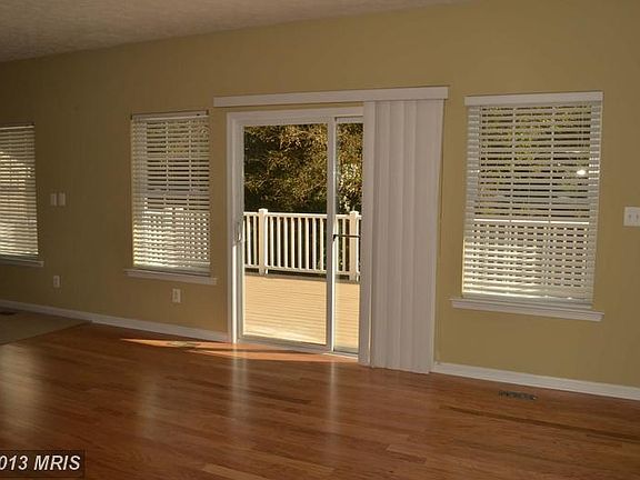 2nd image of 1213 Dahlia Ct