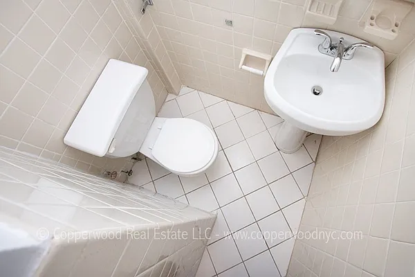 Rented by Copperwood Real Estate | media 15