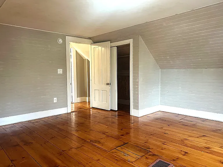 65 Haskell St #2 — Photo 20