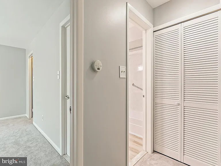 303 Trinity Ct #11 — Photo 21