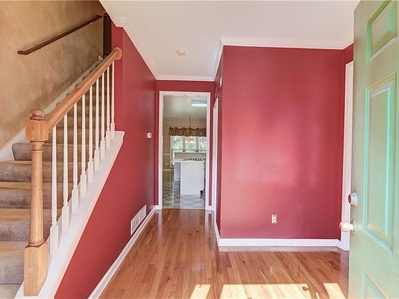 3rd image of 2767 Brook Forest Dr