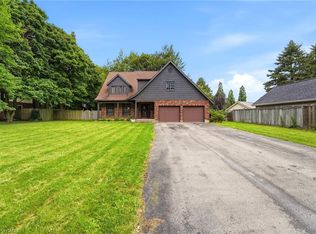 6 John Pl, Wellesley, ON N0B 2M1