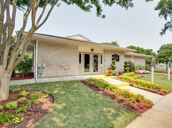 Conway Garden Apartments