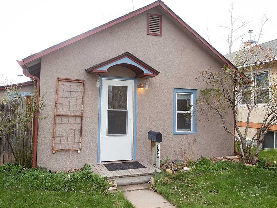 1st image of 556 N 7th St