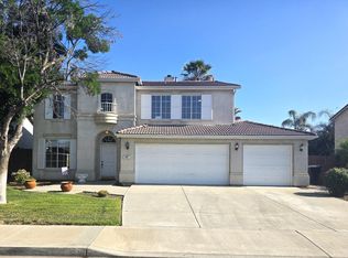 958 W Encore Dr, Hanford, CA 93230