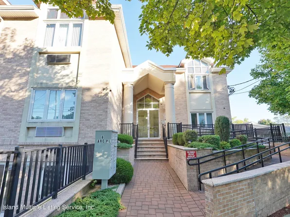 6 Arc Pl APT A7, Staten Island, NY 10306