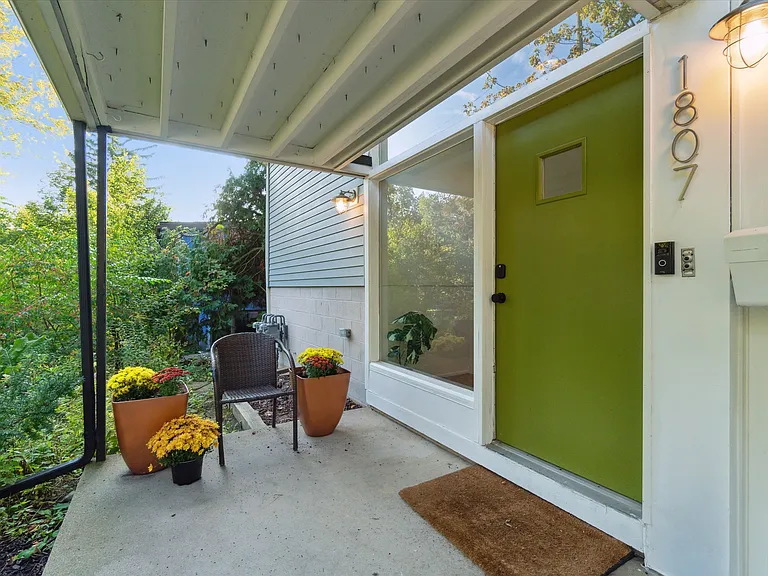 1807 Fair St #1 — Photo 32