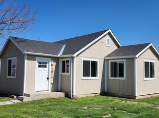 101 E Park Ave, Parma, ID 83660