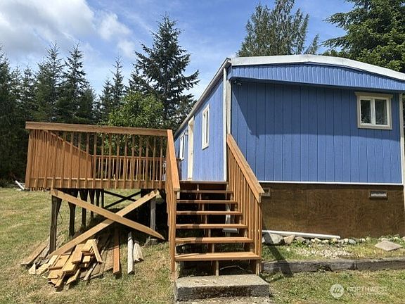 4th image of 170 E Skookum Drive