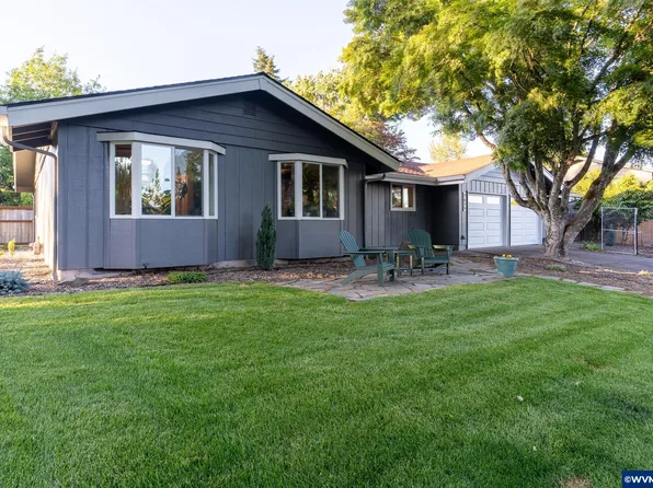 2615 NW Roosevelt Dr, Corvallis, OR 97330