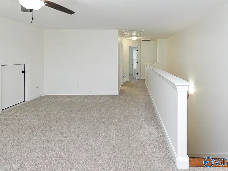161 Huntsmen Ln — Photo 21