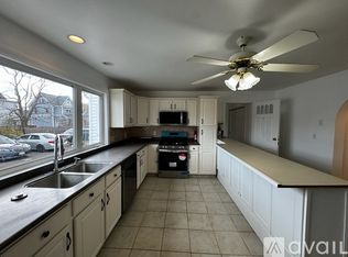131 Webster St #B, Malden, MA 02148