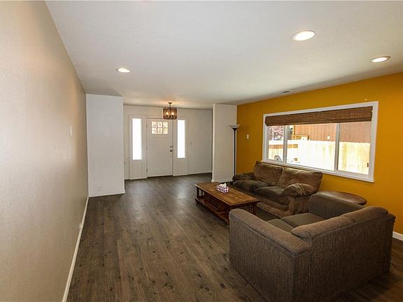 4th image of 924 Nana Ave
