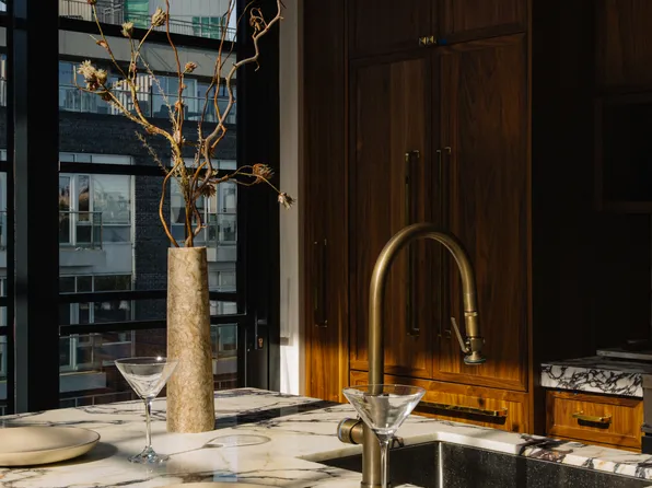 402 Union Avenue image 12 of 28