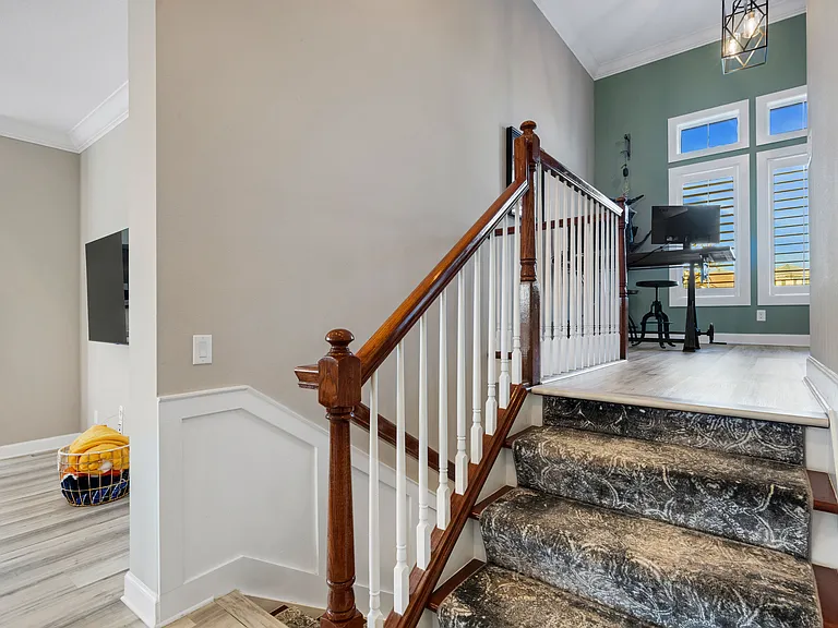289 Sapphire Lake Dr #202 — Photo 11