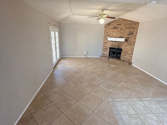 2nd image of 5021 62nd St #A
