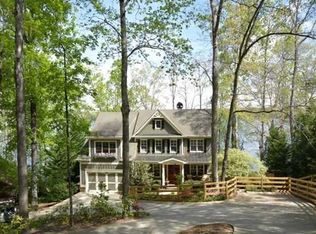 3227 Manor Rdg, Gainesville, GA 30506